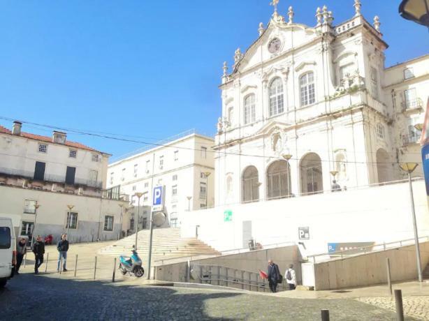 Cozy And Beautiful Flat In Great Location! Appartement Lissabon Buitenkant foto